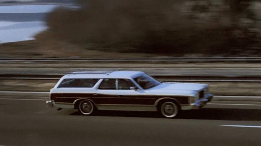 Ford LTD Country Squire