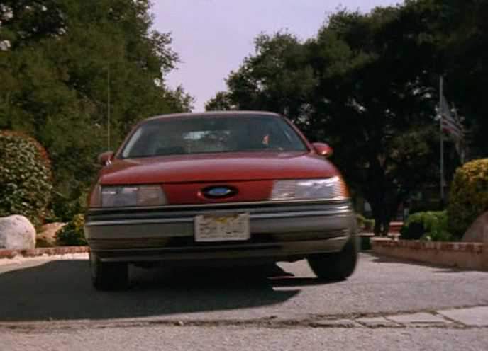 1990 Ford Taurus in An Occasional Hell