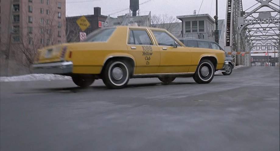 Ford LTD Crown Victoria