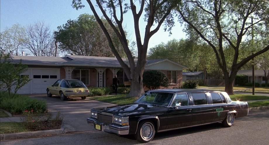 Cadillac Sedan DeVille Stretched Limousine