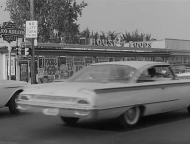 Ford Galaxie Starliner