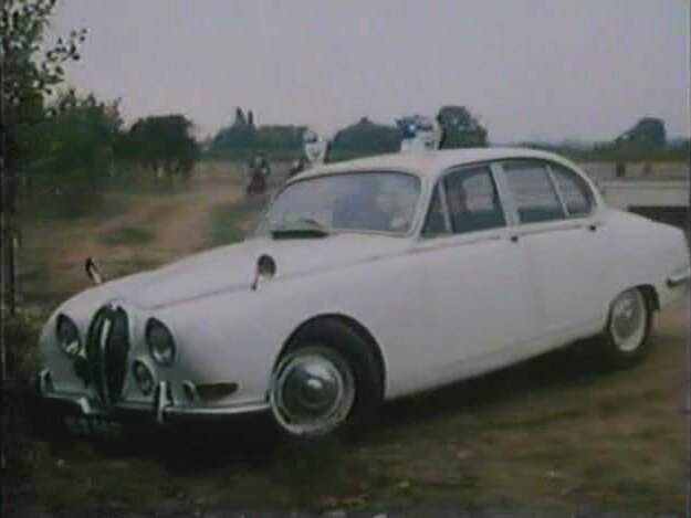 Jaguar S-Type