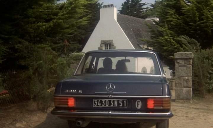 Mercedes-Benz 230.6