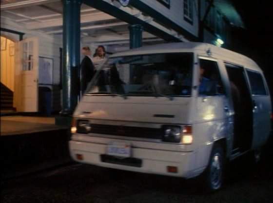 Mitsubishi L-300 Versa Van