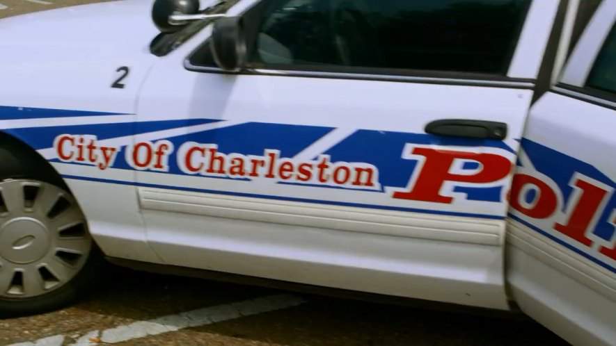 Ford Crown Victoria