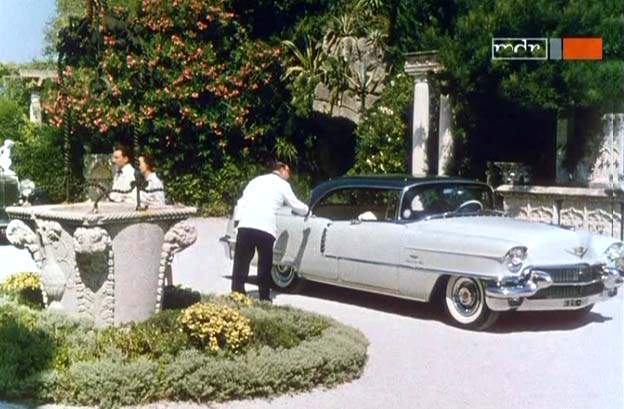 Cadillac Sedan DeVille