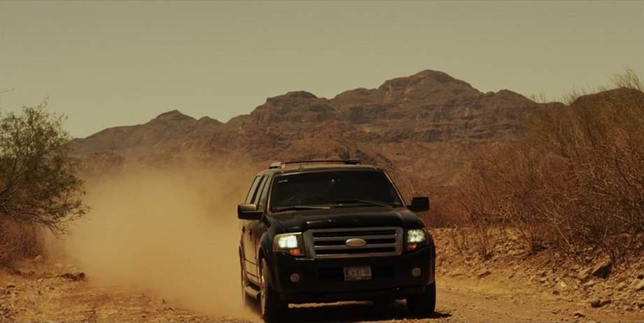 2007 Ford Expedition in Baja