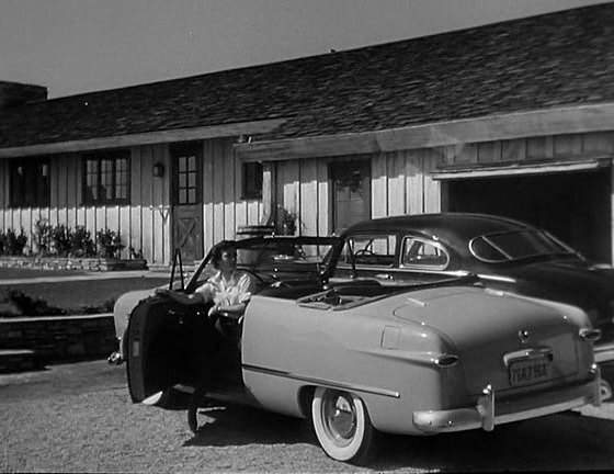 Ford Custom De Luxe