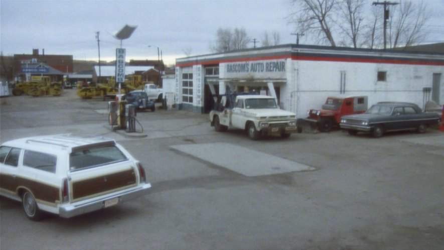 Ford LTD Country Squire