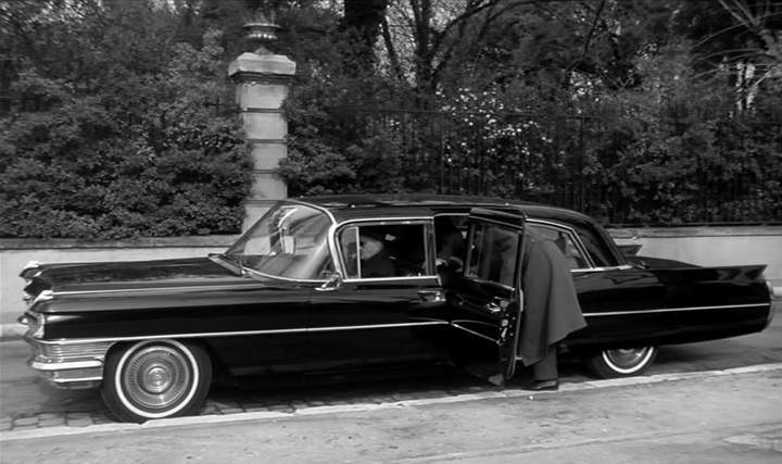 Cadillac Fleetwood 75