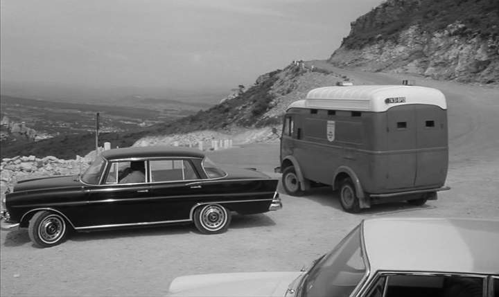 Renault 1000 Kg