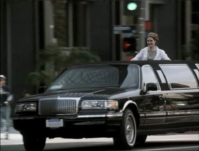 Lincoln Town Car Stretched Limousine
