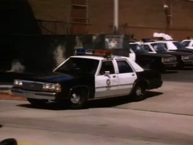 Ford LTD Crown Victoria