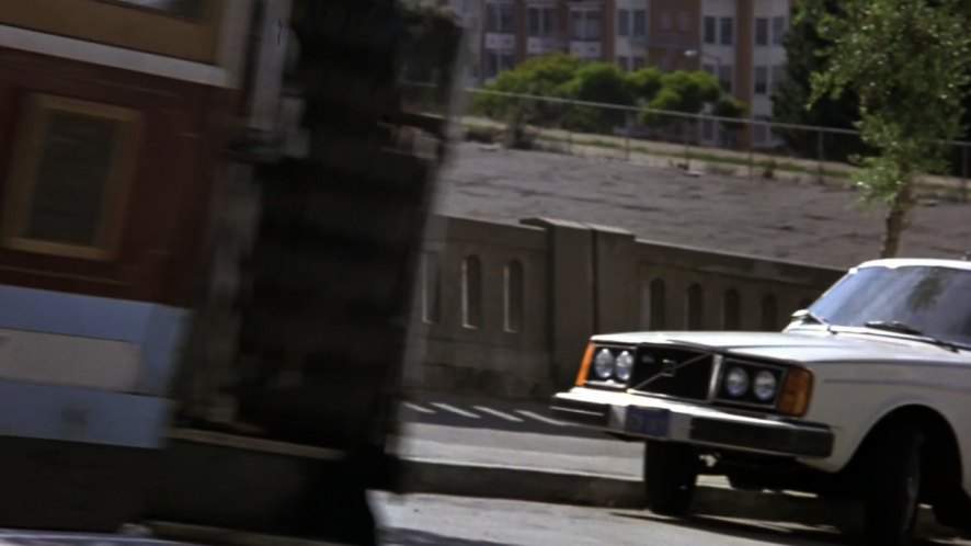 Volvo 265