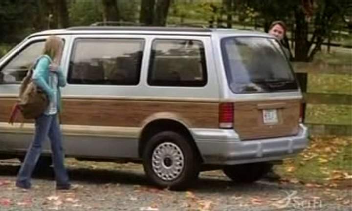 Plymouth Voyager