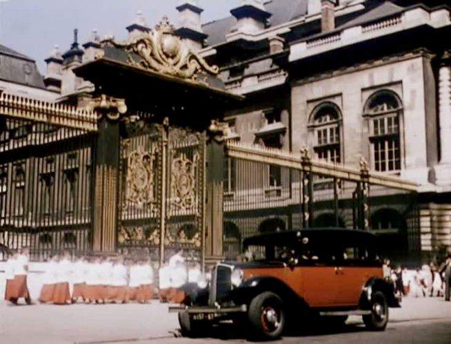 Renault Taxi G7