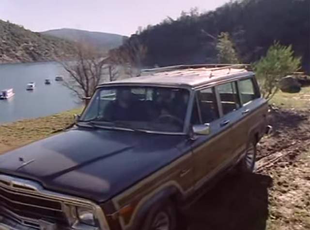 Jeep Grand Wagoneer