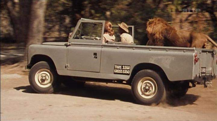 Land-Rover 109'' Series IIa