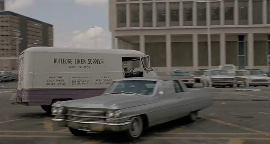 Cadillac Coupe DeVille