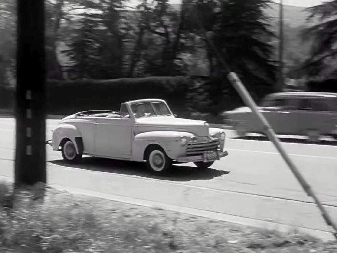 Ford Super De Luxe