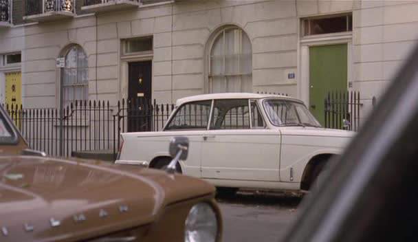 Triumph Herald 1200 Saloon