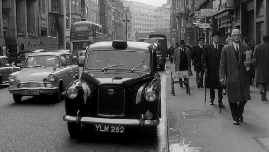 Austin FX4