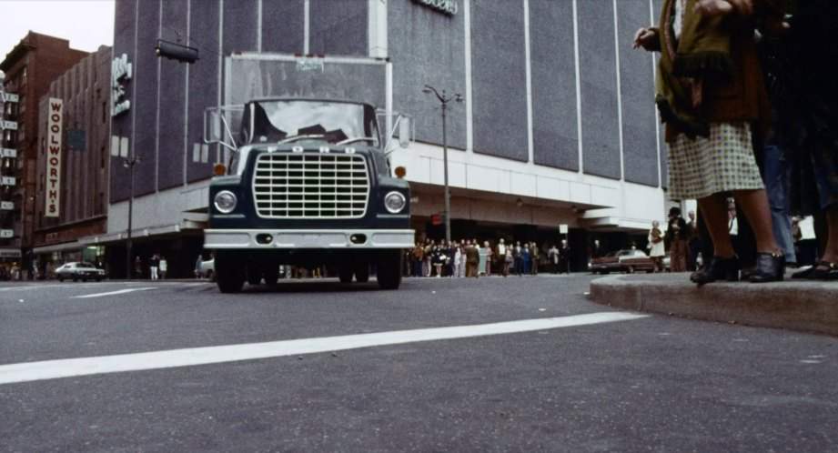 Ford L-700