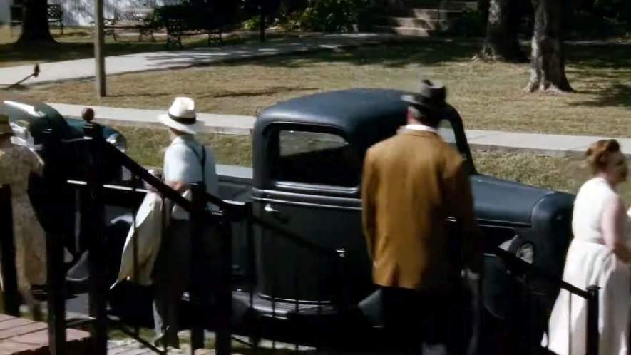 Ford V8 ½-Ton Pick-Up