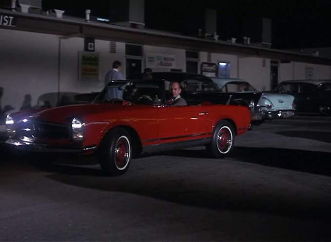 Mercedes-Benz 230 SL