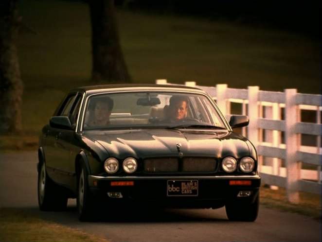 Jaguar XJR