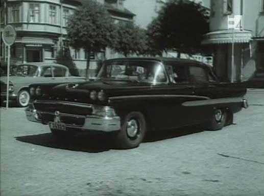 Ford Custom 300