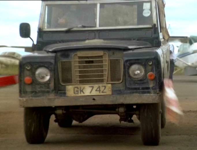 Land-Rover 109'' Series III