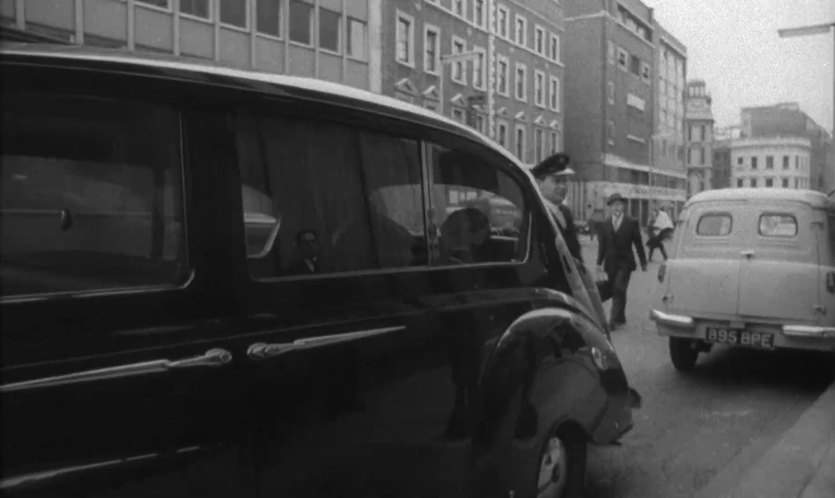 Thames 5cwt Van