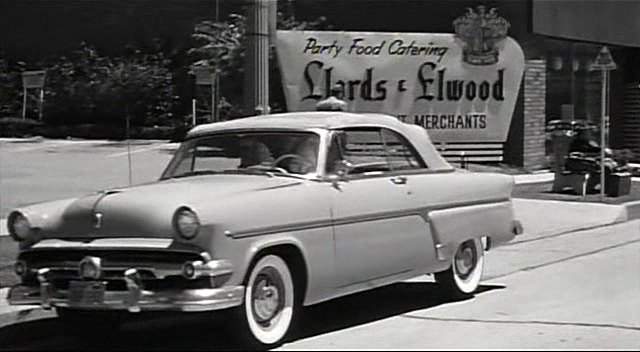 Ford Crestline Sunliner