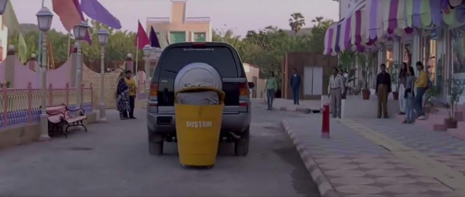 Tata Safari