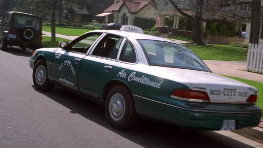 Ford Crown Victoria