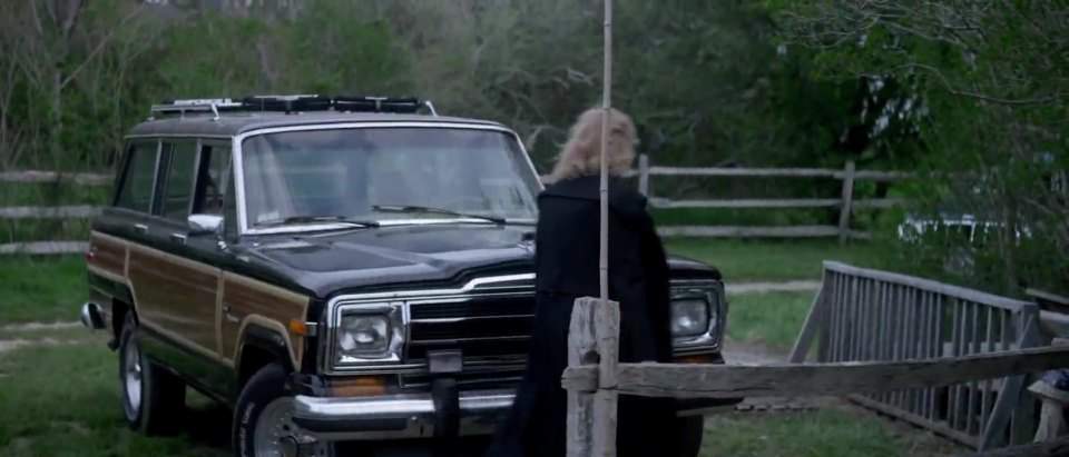 Jeep Grand Wagoneer