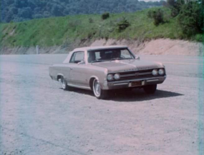 Oldsmobile F-85 Cutlass