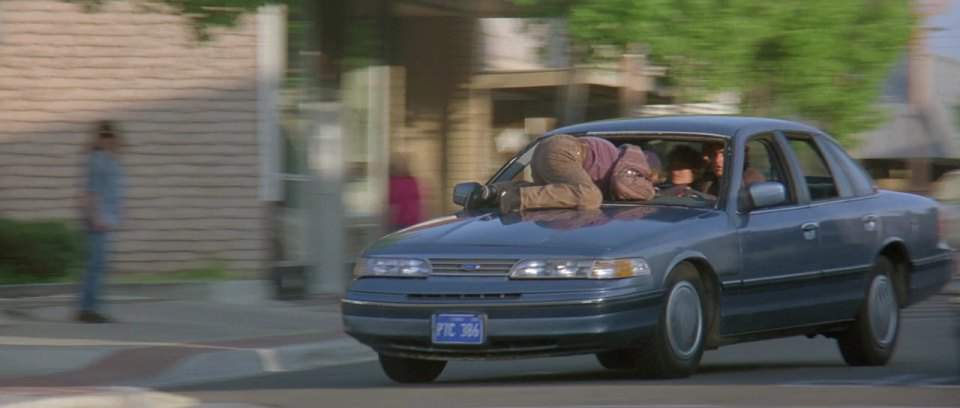 Ford Crown Victoria