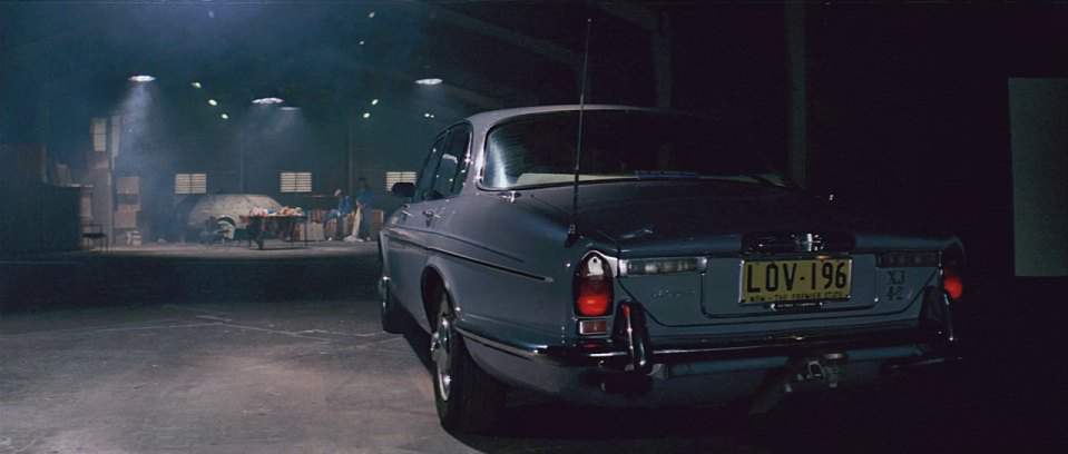 Jaguar XJ6