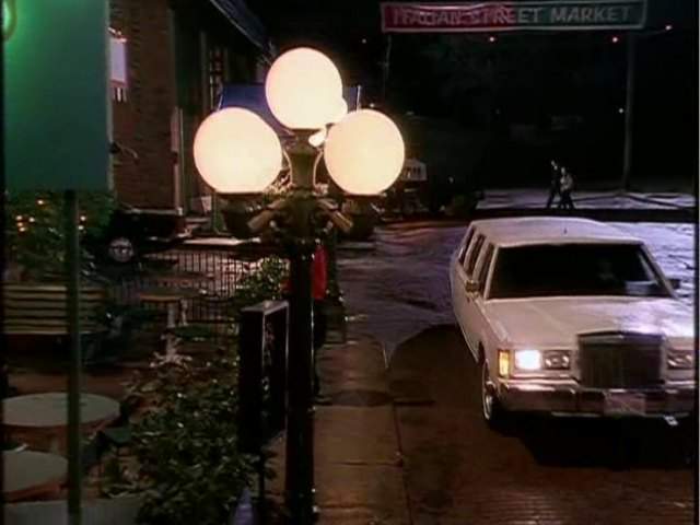 Lincoln Town Car Stretched Limousine