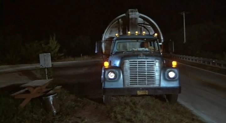 International Harvester Loadstar