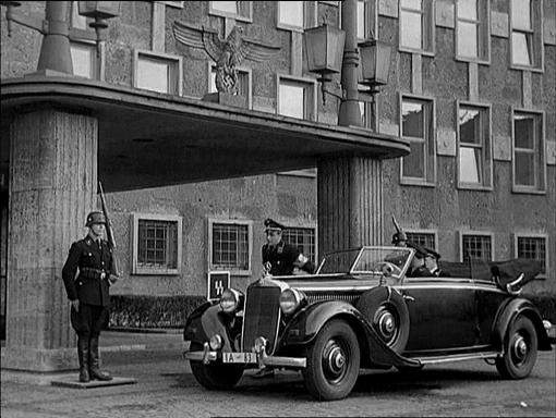 Mercedes-Benz 320 Lang