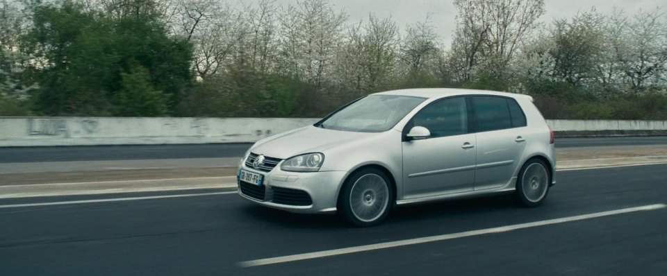 Volkswagen Golf R32 V