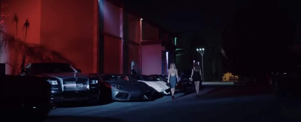 Lamborghini Aventador LP 700-4