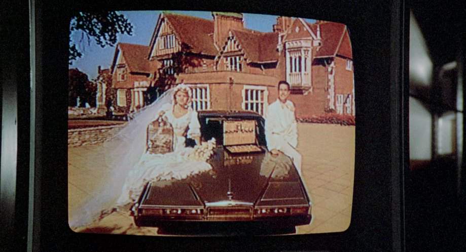 Aston Martin Lagonda MkII