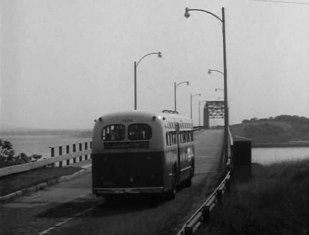 GMC TDH 4512