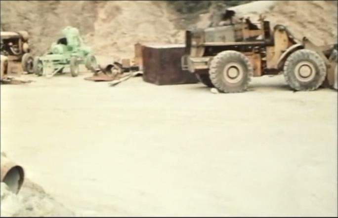 Allis-Chalmers 745