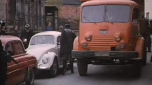 Volkswagen De Luxe