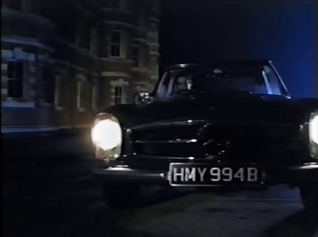 Mercedes-Benz 230 SL